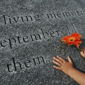 9_11_Memorial_childs_hands